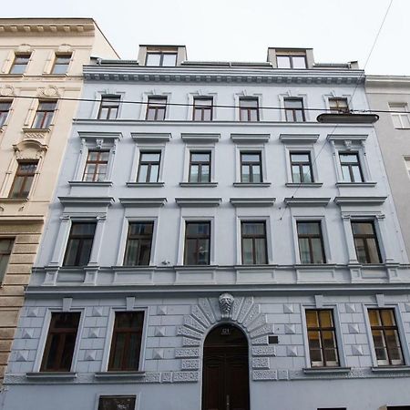 Central Living Apartment 1090 Wien Eksteriør billede
