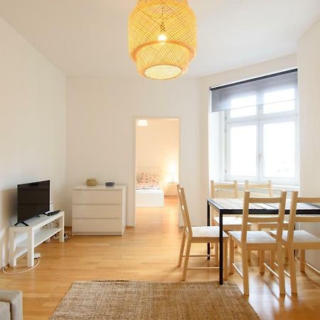 Central Living Apartment 1090 Wien Eksteriør billede